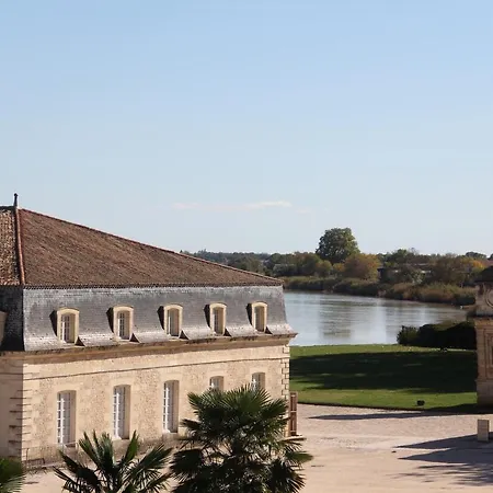 Villa Les Demoiselles De